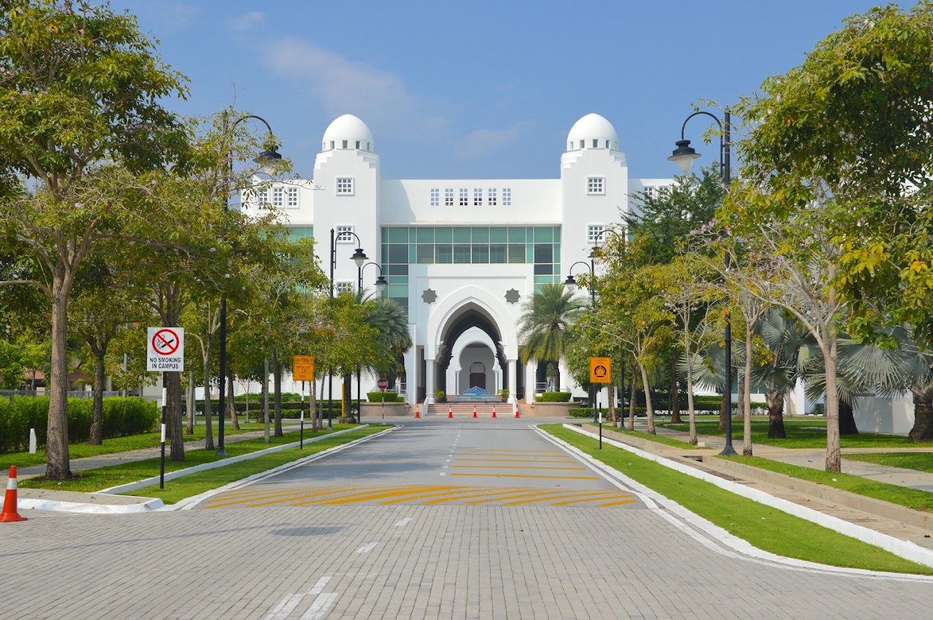 
	 Albukhary International University Fully Funded Scholarships in Malaysia for Undergraduates
